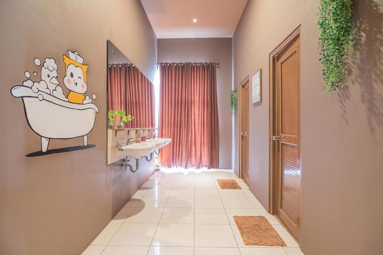 Reddoorz Hostel @ Grand Pangandaran Exterior photo